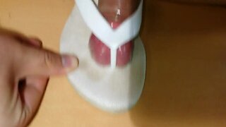 Fuck Cum my gf white summer beach flip flops with condom on