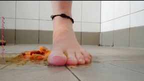 Sticky feet in the shower