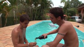 Exclusive video Bareback: Anal sex by the pool with two sexy and very horny guys