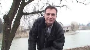 Chatting leads to happy ending and blowjob licking fuck