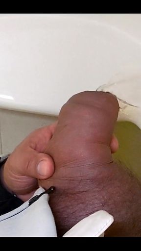 Urinal