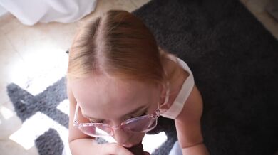 Emily Butterfly’s tiny mouth gushing cum quick stepsis blowjob