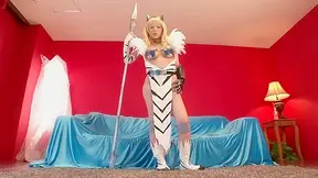 Big-Titted Cosplayer Reveals Busty Curves in Seductive Bikini Armor – Vol 10