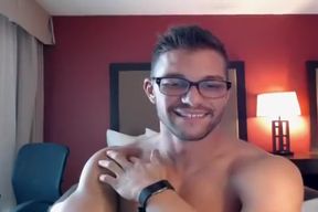 Craig Donovan cam pecs muscle