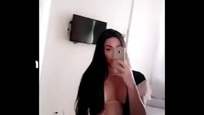 Alice d'_Castro - Sensual Flash Pose