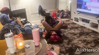 Alix Hersol gets her throat fucked by her bestie while Jaylah sucks that big black dick
