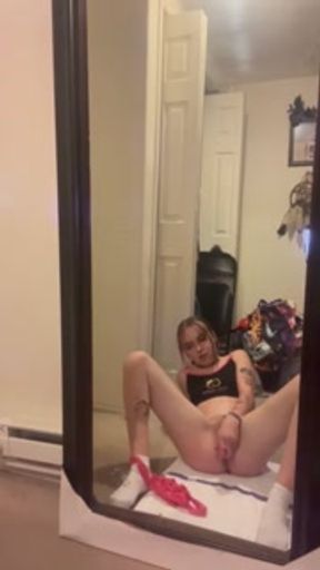 Playing with myself and doing solo anal onlyfans: Sweetbaby_666