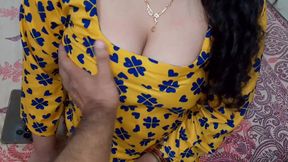 Indian Beautiful Wife Cheated on Husband and Enjoyed Sex with Her Boss in the Hotel Room - First Time
