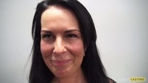 Alluring brunette beauty savors pov blowjob cumshot amateur passion