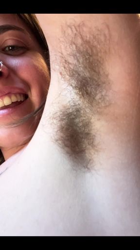 Hairy Giantess Uses You