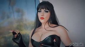 Young Goddess Kim 2