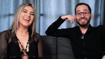 Naty Delgado Nos Habla Mas Acerca De Ella Antes De que me La Coja Duro