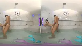 PURITYVR Playful girls Luana and Kelly