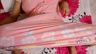 Bengali Bhabhi’s Body Massage Turns into Slow, Wet Desi Sex – Real Moans &amp; Passion