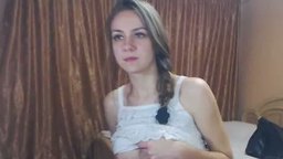 Stunning Blonde Shows Her Tits