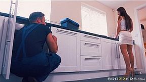 Brazzers - Taylor Sands - True Spousal Encounters