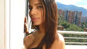 ”Outgoing latin MILF Mila Garcia loves rough sex at a porn casting”