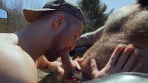BROMO.com - Hard pounding accompanied by inked american bear