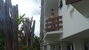 mulher casada fazendo sexo com vizinho de 18 anos que nao deu conta e gozou rapido