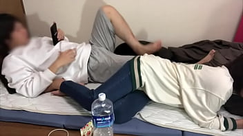 性欲が盛んな大◯生カップルのSEX。ドロドロの濃い精子を彼女の中に注入する為に彼女に会う2日前にはオナ禁して精子溜めておく変態彼氏。