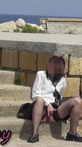 STEPSISTER CAUGHT! Masturbating on Public Seaside Promenade - Strangers Watching!   Clip 1