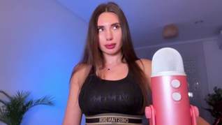 ASMR * A sexy brunette Cleo Patrice Fast and Aggressive Mic Pumping and Make You Cum