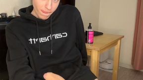 Young Twink's Gushing Cum Delight