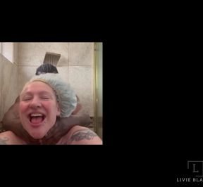 Shower Sucking Dick