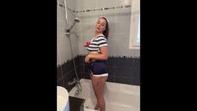 un strip tease dans ma baignoire rien que pour vous gratuit pour mes fans