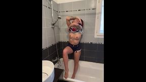 un strip tease dans ma baignoire rien que pour vous gratuit pour mes fans