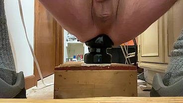 EastTNGuy22 huge anal plug stretching