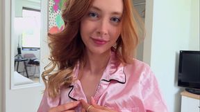 Roommate's sexy redheaded girlfriend gives it up