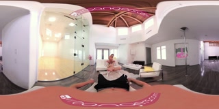 VR Bangers-[360°VR] DILLION and PRISTINE SCISSORING after NAKED Racquetbal