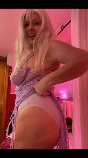 Lap Dance in Lavender