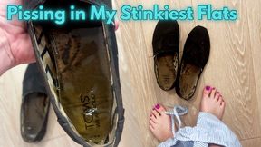 Filling My Shoes with PISS (4K)