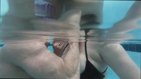 18 minutes of pure poolside heat
