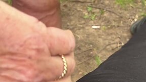 Men cheating on wives in park: he could not resist