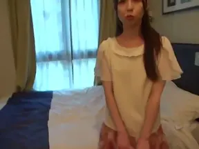 Amateur Japanese fucked in bed and jizzed on ass