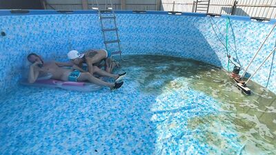 The boss fucks a twink in his tight asshole without lube - 395