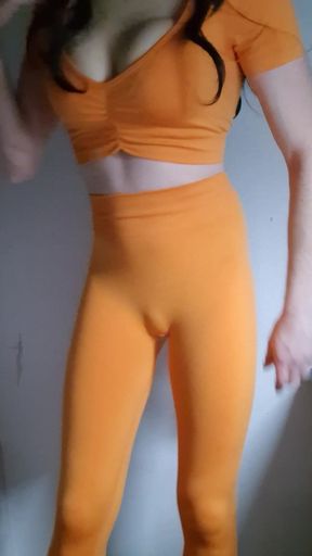 German femboy with teveo leggings