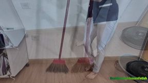 FARTING ALL OVER THIS DISGUSTING HOUSE - PART 4