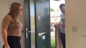 Delivery Man Gets to Give Housewife Facial