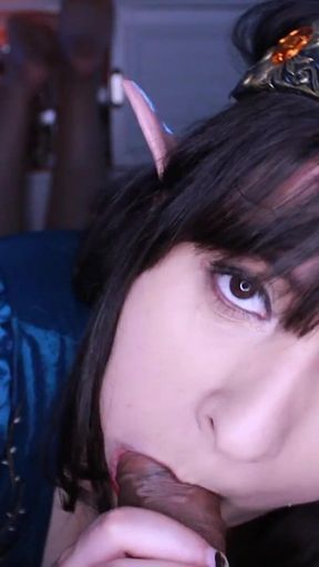 Elf Princess Sneaks in Human Chambers