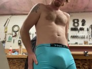 Construction worker jack off in workshop   Ginger uncut. Gym bro