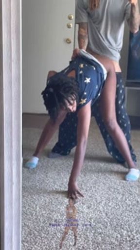 Letting daddy eat it from the back after I throat him