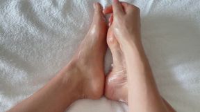 Different size feet, warm sauna, slow and creamy massage