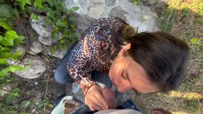 le pedi mamada en varios sitios publicos a mi amiga