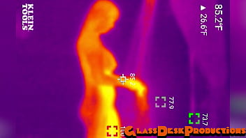 Thermal Pearl Necklace Sex with Shower