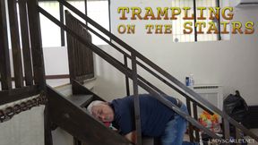 TRAMPLING ON THE STAIRS - TRAMPLING SULLE SCALE