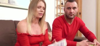 Pussy drilling session with blonde pregnant Claudi